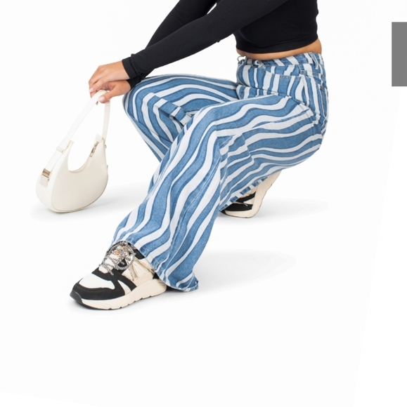 Posh by Poelman Carocel Sherpa Sneakers Size 40 - Picture 2 of 15